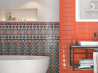 Бордюр KERAMA MARAZZI Алькасар AD\A446\17000 жёлтый/синий 15х3см 0,005кв.м.