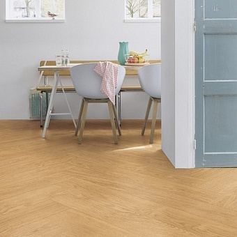 Виниловый ламинат Quick-Step Дуб натуральный отборный BAGP40033 1256х194х2,5мм 33 класс 3,66кв.м