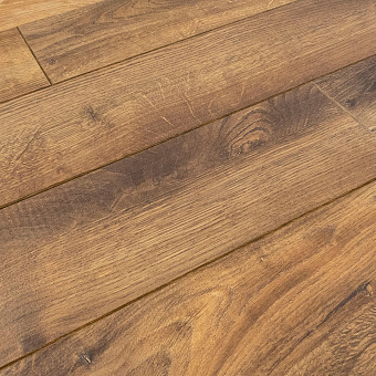 Ламинат Clix Floor Charm Дуб Вековой CXC 160-2 1261х133х12мм 33 класс 1,342кв.м