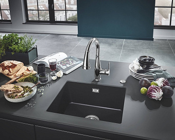 Мойка кухонная GROHE K700U 31654AP0 53,3х45,7см чёрный матовый