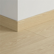 Плинтус Quick-Step 2400х77х14мм Дуб натуральный отбеленный QSPSKR04089