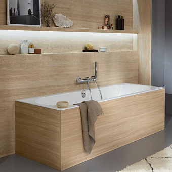 Ванна акриловая Villeroy&Boch Oberon 2.0 UBQ180OBR2DV-01 180х180см пристенная