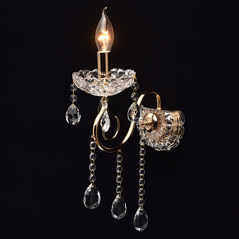 Светильник настенный MW-light Адель 373021501 40Вт E14