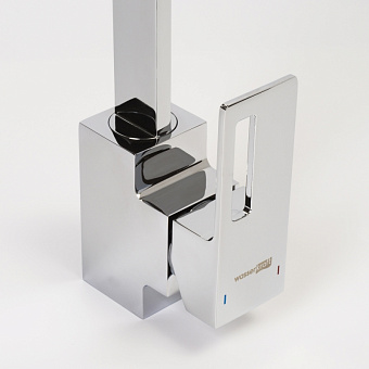 Смеситель для кухни WASSERKRAFT Alme 1507 поворотный излив хром