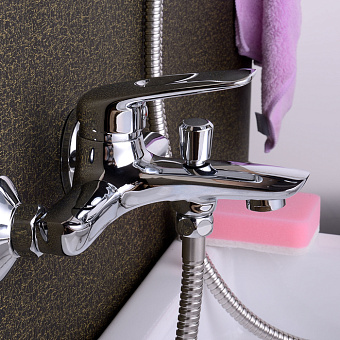 Смеситель для ванны IDDIS Male MALSB00i02 хром