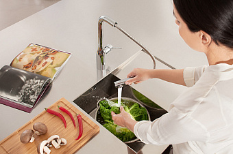 Смеситель для кухни GROHE Essence 30270000 высокий излив хром