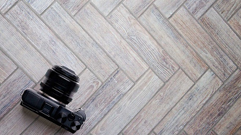 Полированный керамогранит WOW Briques 108923 Handmade Floor Wood 7х28см 0,511кв.м.