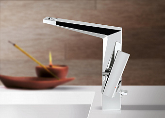 Смеситель для раковины GROHE Allure Brilliant 23109000 хром