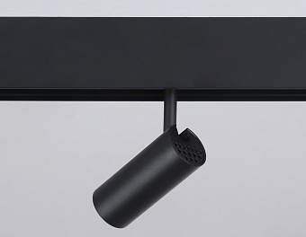Магнитный трековый светильник Ambrella Track System GL3814 7Вт LED чёрный