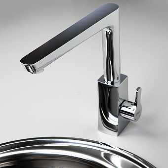 Смеситель для кухни WASSERKRAFT Berkel 4807 поворотный излив хром