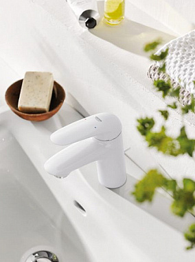 Смеситель для раковины GROHE Eurostyle Solid 23707LS3 белая луна