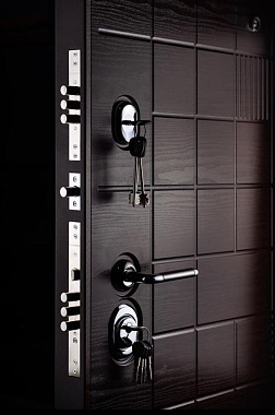 Входная дверь АНТАРЕС Лабиринт Z0000008790 970х2050мм Венге поперечный\Ясень белый правая