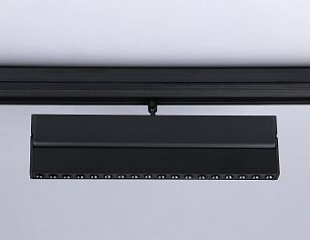 Магнитный трековый светильник Ambrella Track System GL4081 18Вт LED чёрный