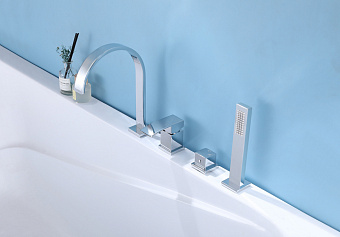 Смеситель для ванны Abber Wasserfall AF8613 хром