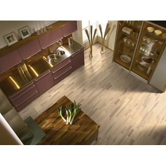 Паркетная доска KARELIA Polar Collection ясень VANILLA MATT 30311181A4001111 2266х188х14мм 3,41кв.м 3-полосная