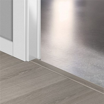 Порог Quick-Step 2000х45х8мм Дуб ботанический серый QSVINCP40237