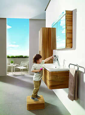 Табурет VITRA 56196 натуральная древесина
