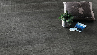 Неполированный керамогранит Atlas Concord Италия Axi AE7R Grey Timber Strutturato 22,5х90см 1,215кв.м.