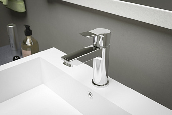 Смеситель для раковины Azario ENZO AZ-15714501 хром