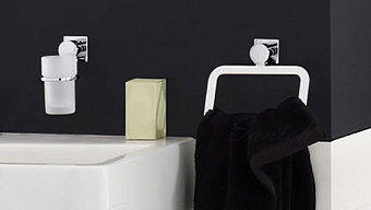 Полотенцедержатель GROHE Allure 40339000 хром 19см