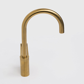 Смеситель для кухни WASSERKRAFT Aisch 5507 поворотный излив золото