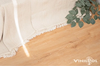 Виниловый ламинат Viniliam Дуб Латина 7891 -EIR 1220х228х5мм 43 класс 2,5кв.м