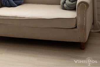 Виниловый ламинат Viniliam Дуб Ното 7892 -EIR 1220х228х5мм 43 класс 2,5кв.м