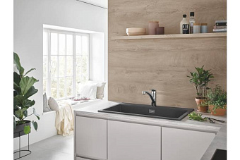 Смеситель для кухни GROHE Eurosmart 33281003 поворотный излив хром
