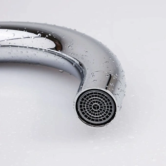 Смеситель для кухни Maxonor MN4066 поворотный излив хром