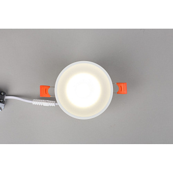 Светильник точечный встраиваемый Omnilux Napoli OML-102709-06 6Вт LED