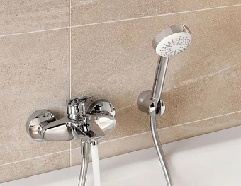 Смеситель для ванны KLUDI Pure Solid 346810575 хром