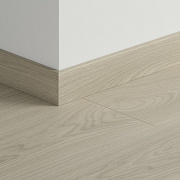 Плинтус Quick-Step 2400х77х14мм Дуб серый тихоокеанский QSPSKR05814