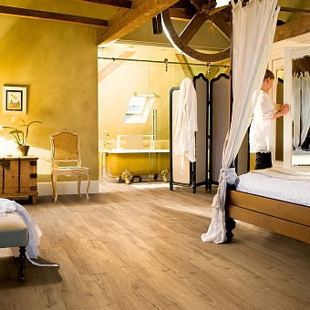 Ламинат Quick-Step Impressive Дуб классический натур IM1848 1380х190х8мм 32 класс 1,835кв.м