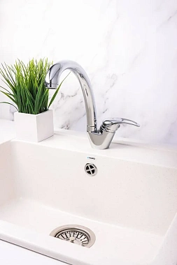 Смеситель для кухни Maxonor MN4115-2 поворотный излив хром