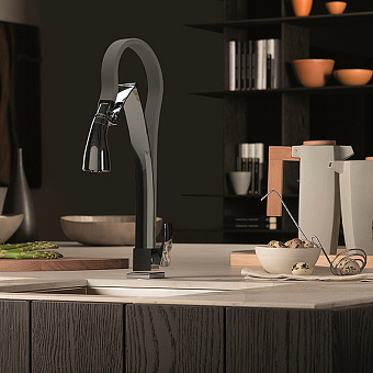 Смеситель для кухни Paini Hybrid HKPA557TK поворотный излив сталь