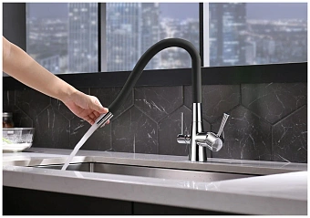 Смеситель для кухни LEMARK Comfort LM3075C гибкий излив хром/чёрный