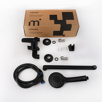 Смеситель для ванны MILARDO Rora RORBL00M10 чёрный матовый