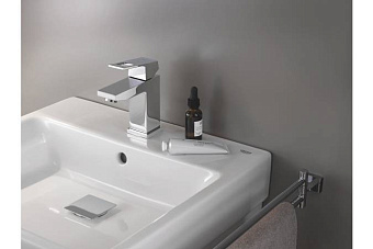 Смеситель для раковины GROHE Eurocube 23127000 хром