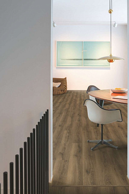 Ламинат Quick-Step Classic Plus Hydro Дуб теплый коричневый CLH5789 1200х190х8мм 32 класс 1,596кв.м