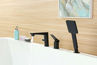Смеситель для ванны LEMARK Bronx LM3745BL чёрный