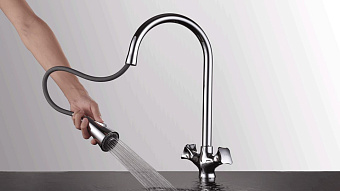 Смеситель для кухни D&K HessenGrimm DA1382501 выдвижной излив хром