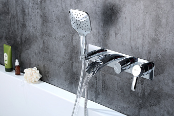 Смеситель для ванны LEMARK Atlantiss LM3224C хром