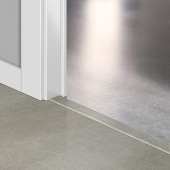 Порог Quick-Step 2000х45х8мм Бетон тёплый серый QSVINCP40050