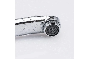 Смеситель для кухни Maxonor MN4907 поворотный излив хром