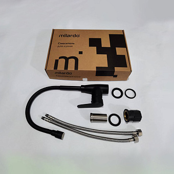 Смеситель для кухни MILARDO Meal M07BL2FM05 гибкий излив чёрный матовый