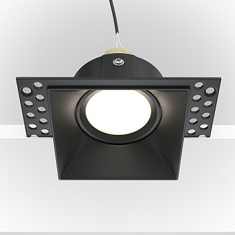 Светильник точечный встраиваемый Maytoni Dot DL042-01-SQ-B 50Вт GU10