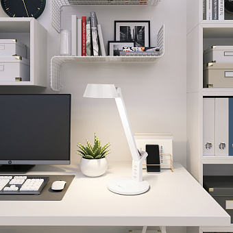 Настольная лампа Eurosvet Slink 80426/1 белый 8Вт LED