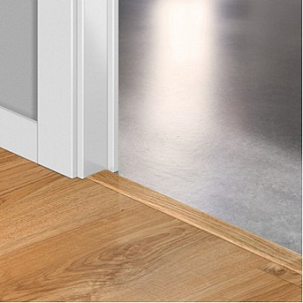 Порог Quick-Step 2000х45х8мм Эко беж QSVINCP40236