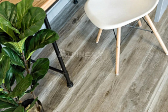 Виниловый ламинат Alpine Floor Дуб Лесной ЕСО 5-18 1219х184,15х2мм 34 класс 4,49кв.м