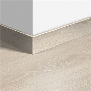 Плинтус Quick-Step 2400х77х14мм Дуб Долинный Светло-Бежевый QSPSKR03554